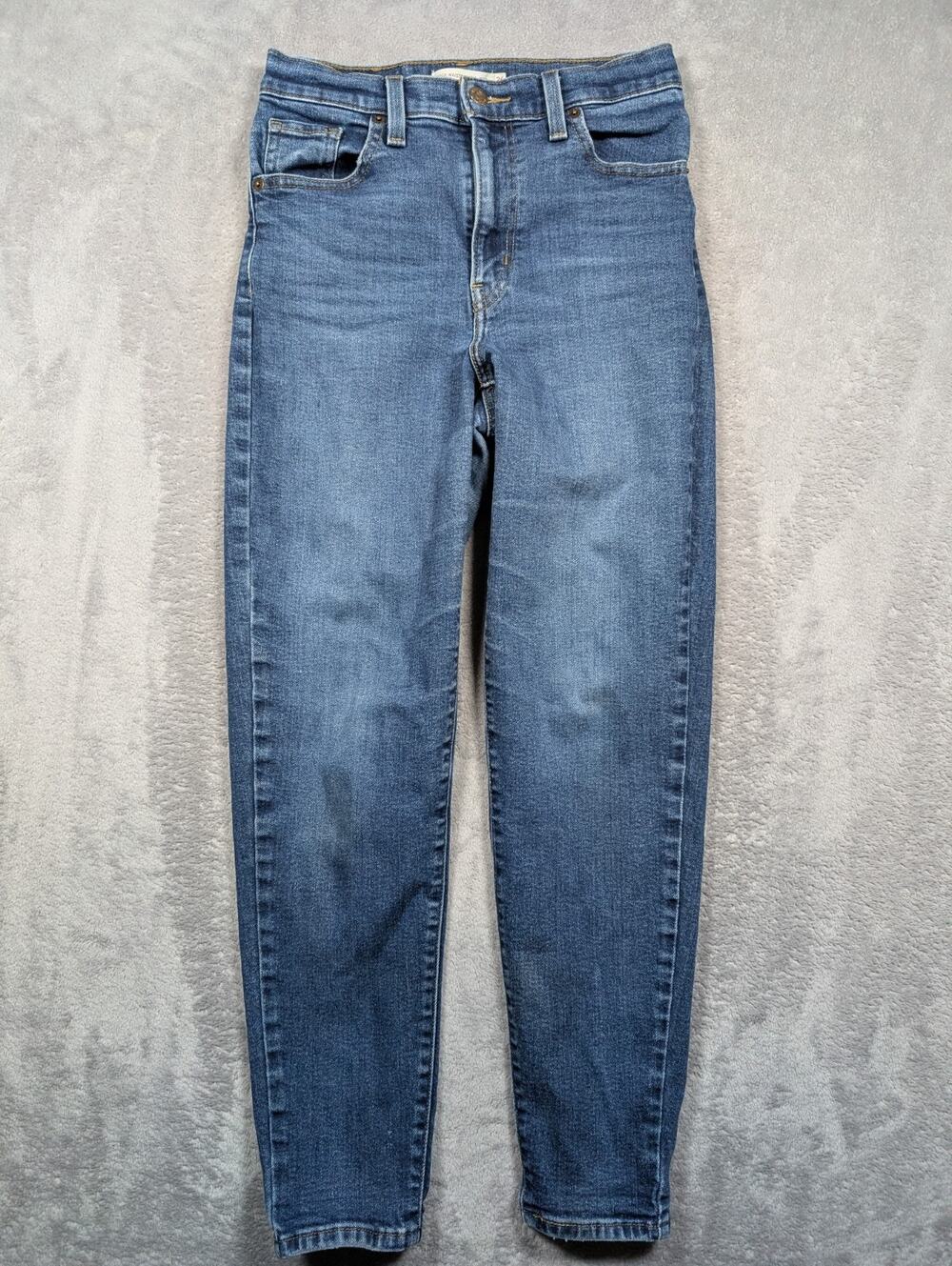 Levis High Waisted Mom Jean Womens Size 2 26 Waist Tapered Leg Casual Streetwear